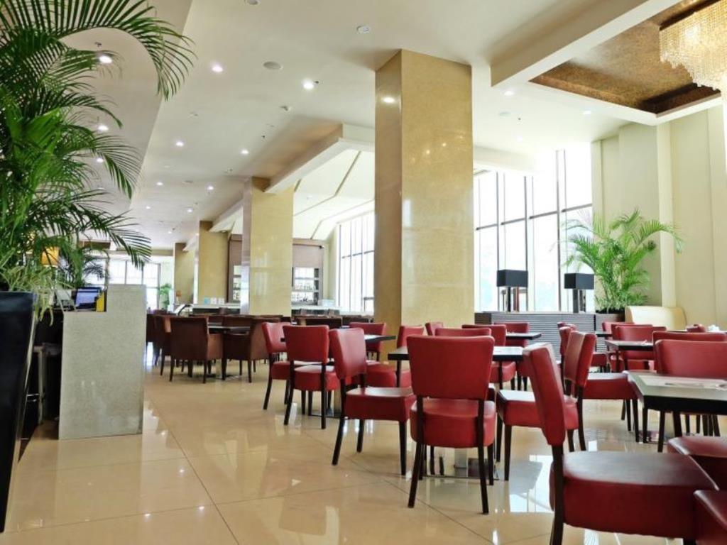 Mandarin Plaza Hotel Cebu Zewnętrze zdjęcie